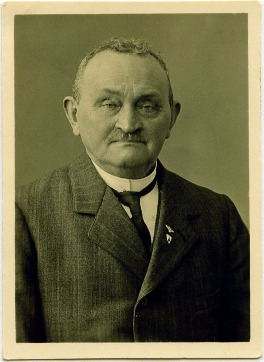Peter Ossenbrüggen, Zimmerer, Wagenbauer (1888-1935)